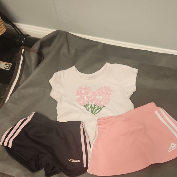 Adidas Kids Black and Pink Shorts Set Size 12 Months - Picture 1 of 8